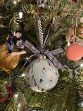 Load image into Gallery viewer, Handpainted Skiers Ornament