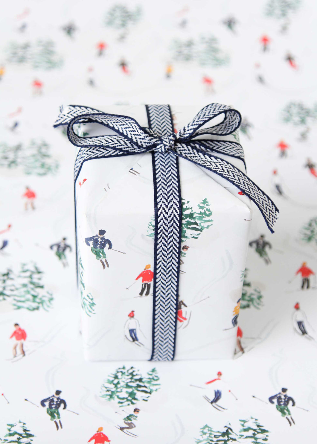 Skiers Gift Wrap