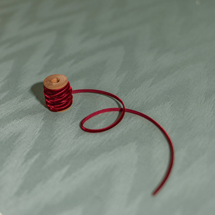 Skinny Velvet Ribbon - Burgundy